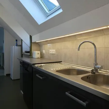 Grand 4/5 Personnes Apartman *